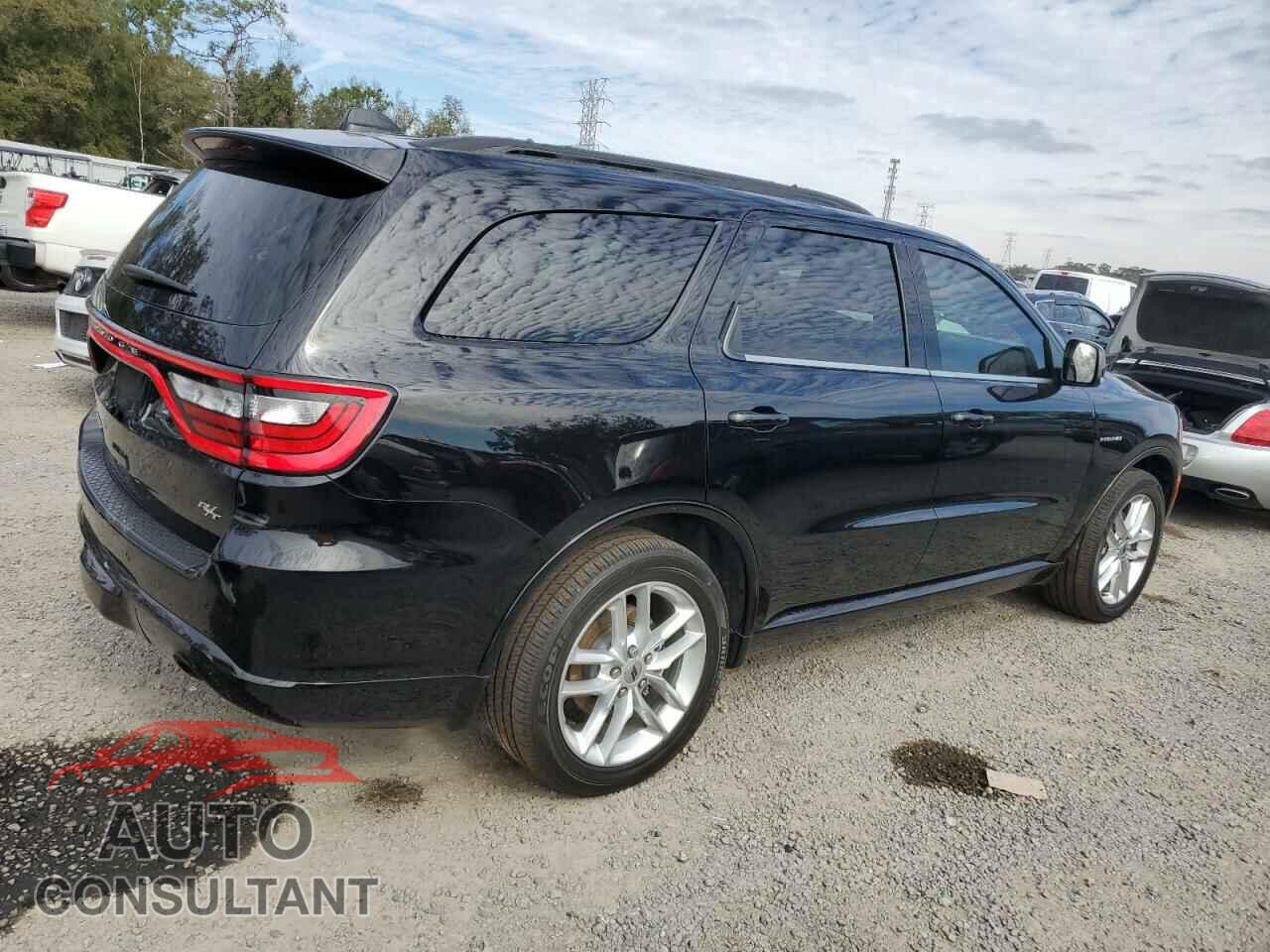 DODGE DURANGO 2023 - 1C4SDHCT3PC616883