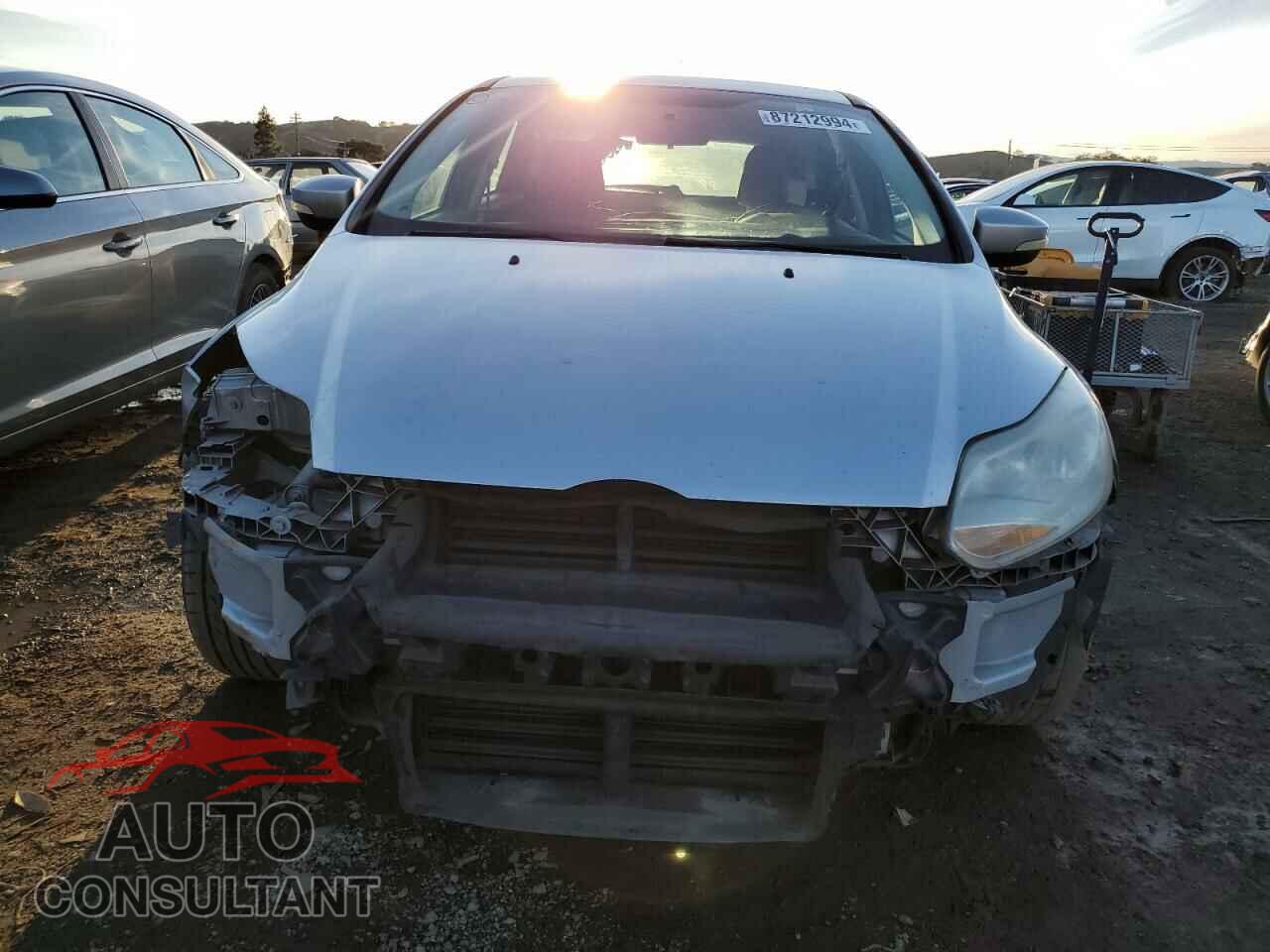 FORD FOCUS 2013 - 1FADP3K2XDL335791