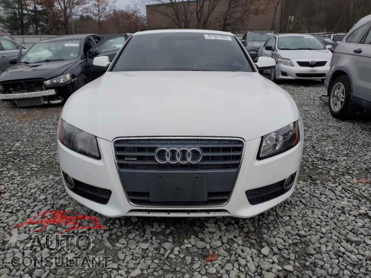 AUDI A5 2011 - WAUCFAFR0BA039608
