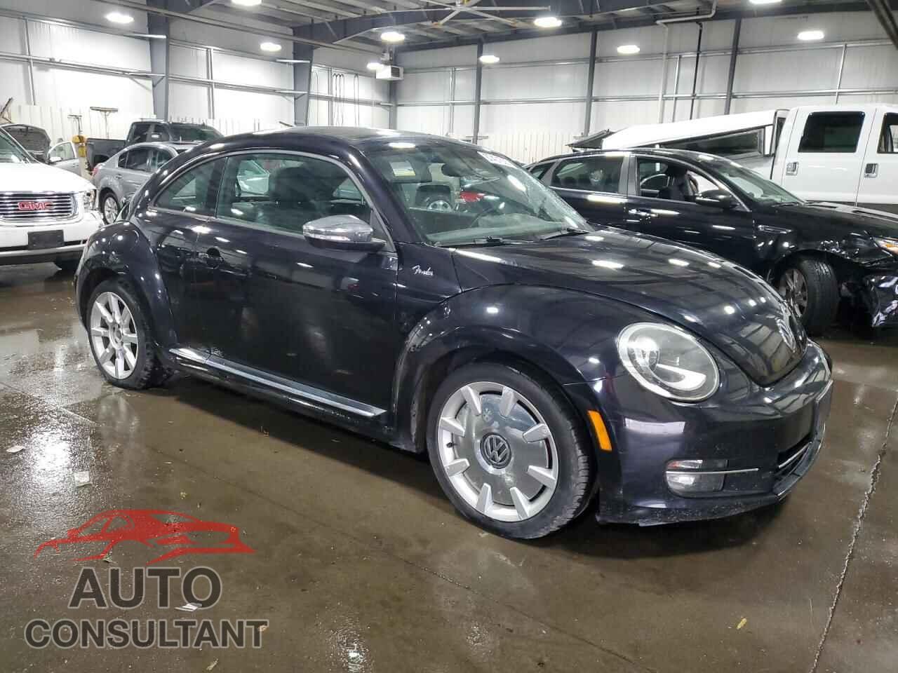 VOLKSWAGEN BEETLE 2013 - 3VWVT7AT1DM678741