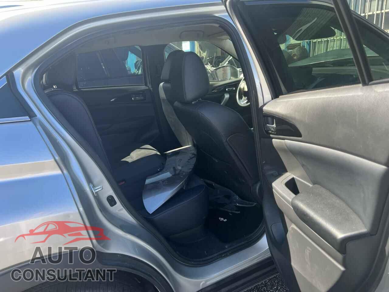 MITSUBISHI ECLIPSE 2024 - JA4ATWAA8RZ069754