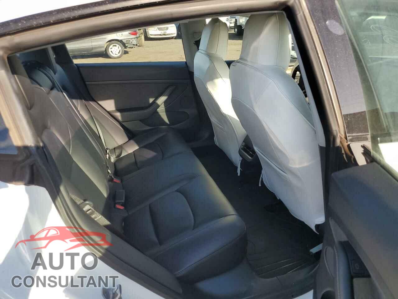 TESLA MODEL 3 2021 - 5YJ3E1EA4MF048663