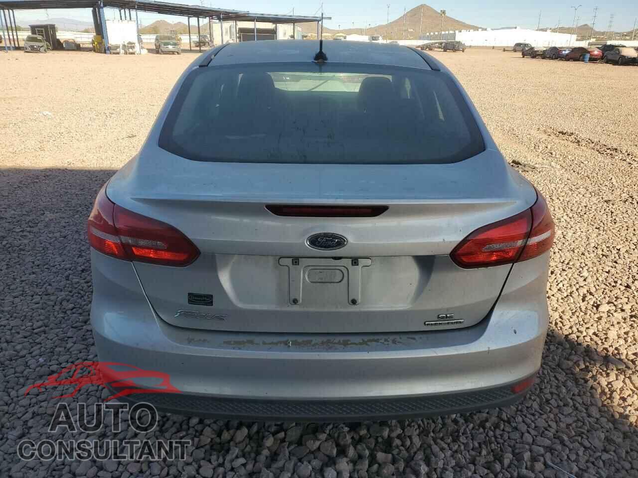 FORD FOCUS 2016 - 1FADP3F23GL346467