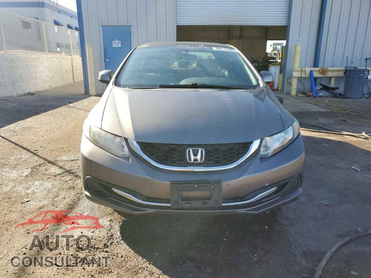 HONDA CIVIC 2013 - 2HGFB2F55DH547318