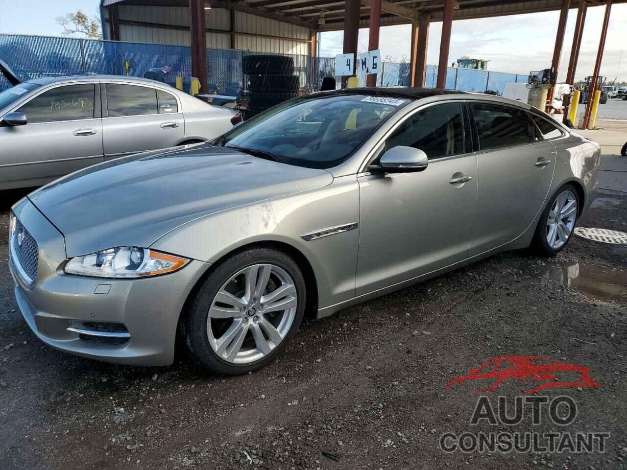 JAGUAR XJ 2012 - SAJWA2GB0CLV29477
