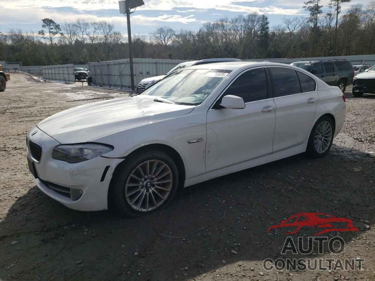BMW 5 SERIES 2013 - WBAFU7C56DDU72973