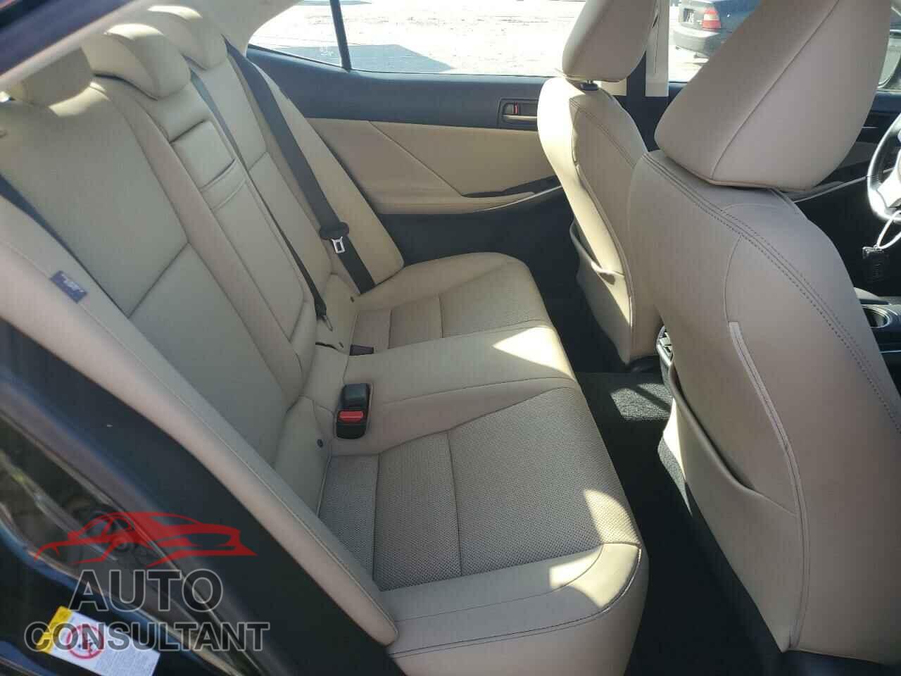 LEXUS IS 2017 - JTHCM1D25H5022463