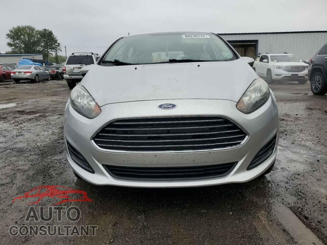 FORD FIESTA 2018 - 3FADP4EJ5JM126798