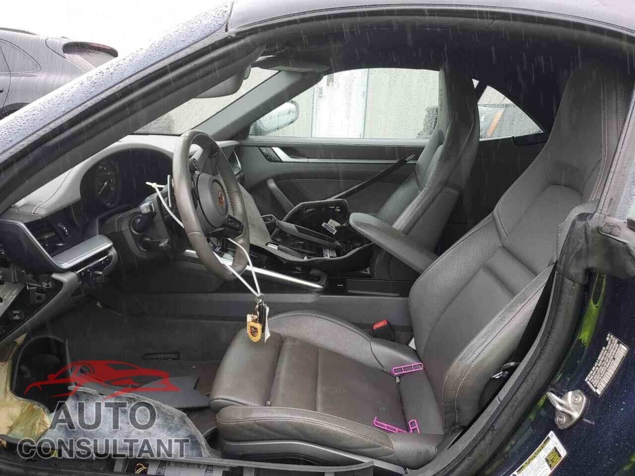 PORSCHE 911 2020 - WP0CB2A9XLS262990