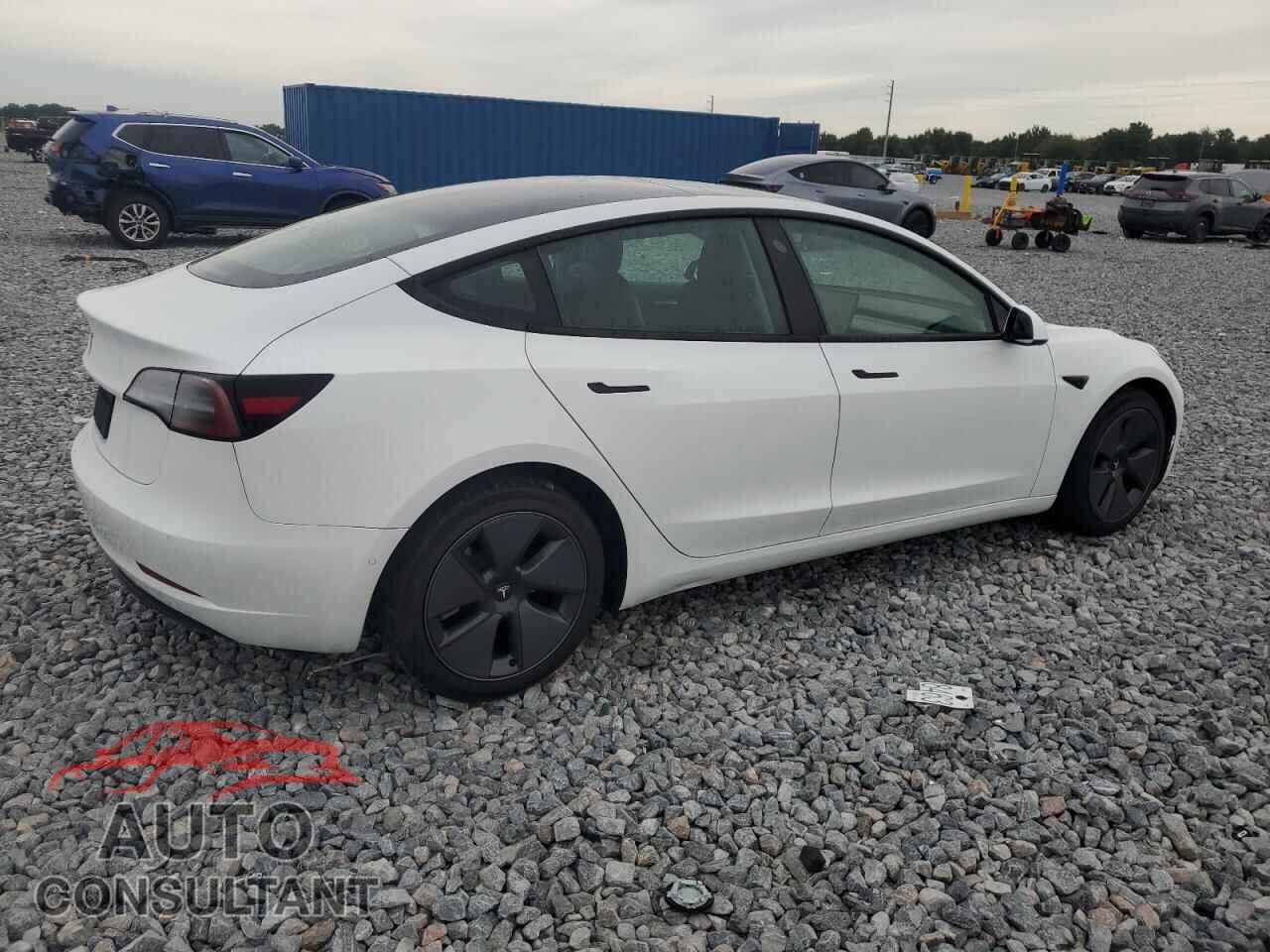 TESLA MODEL 3 2021 - 5YJ3E1EA8MF045491