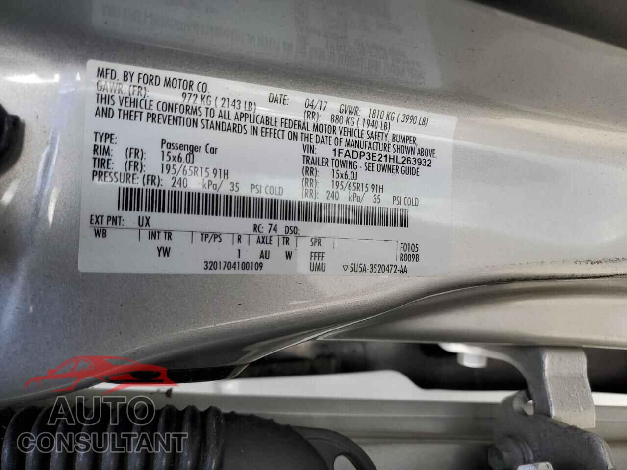FORD FOCUS 2017 - 1FADP3E21HL263932
