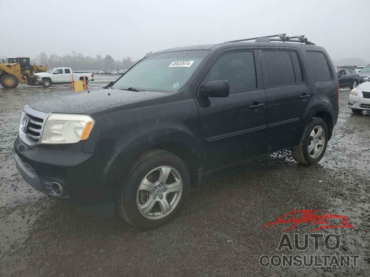 HONDA PILOT 2013 - 5FNYF3H5XDB038670