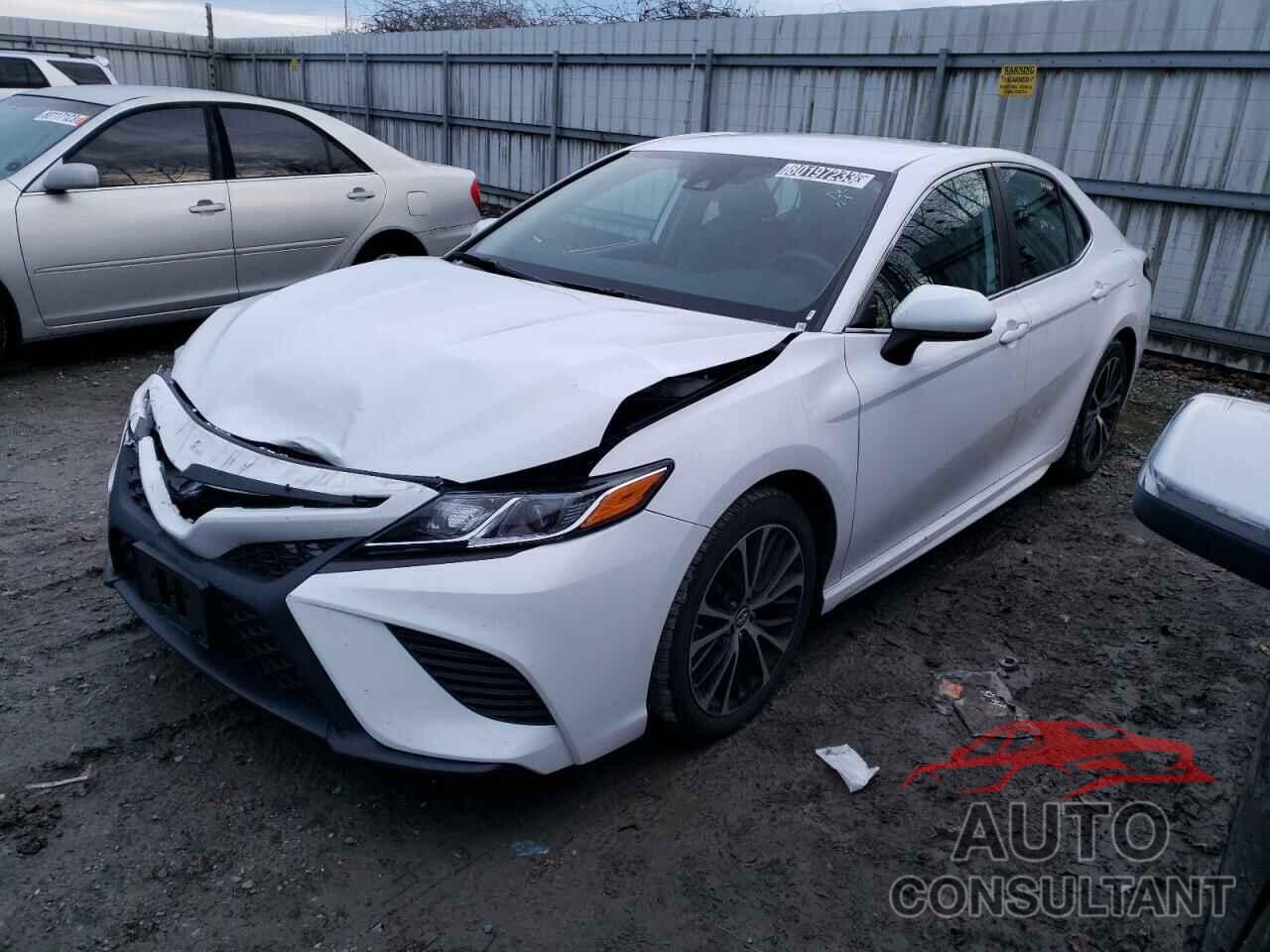 TOYOTA CAMRY 2019 - 4T1B11HK0KU784804
