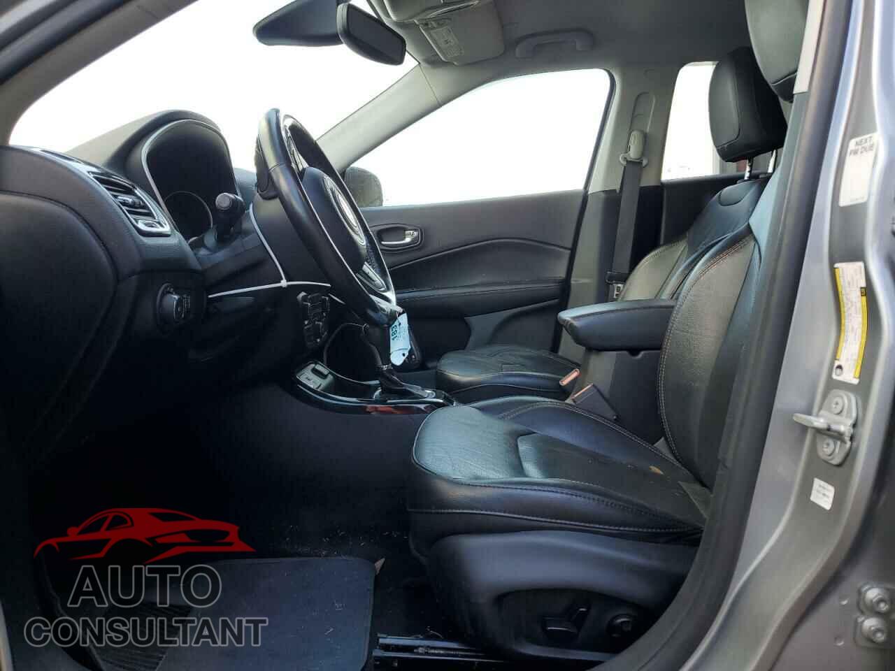 JEEP COMPASS 2020 - 3C4NJCCB0LT128604