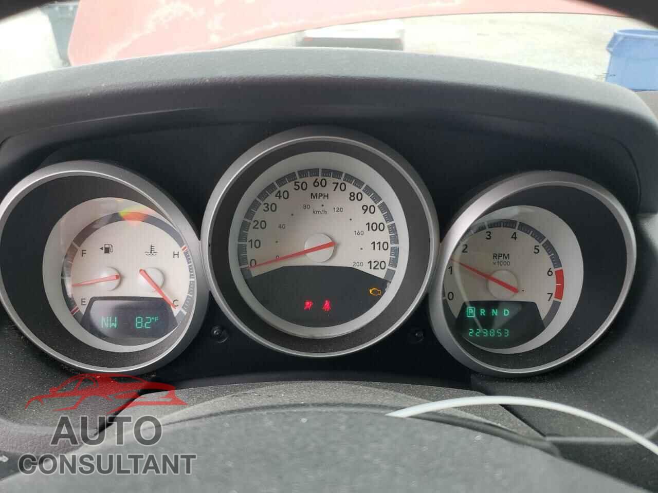 DODGE CARAVAN 2010 - 2D4RN4DE2AR108104