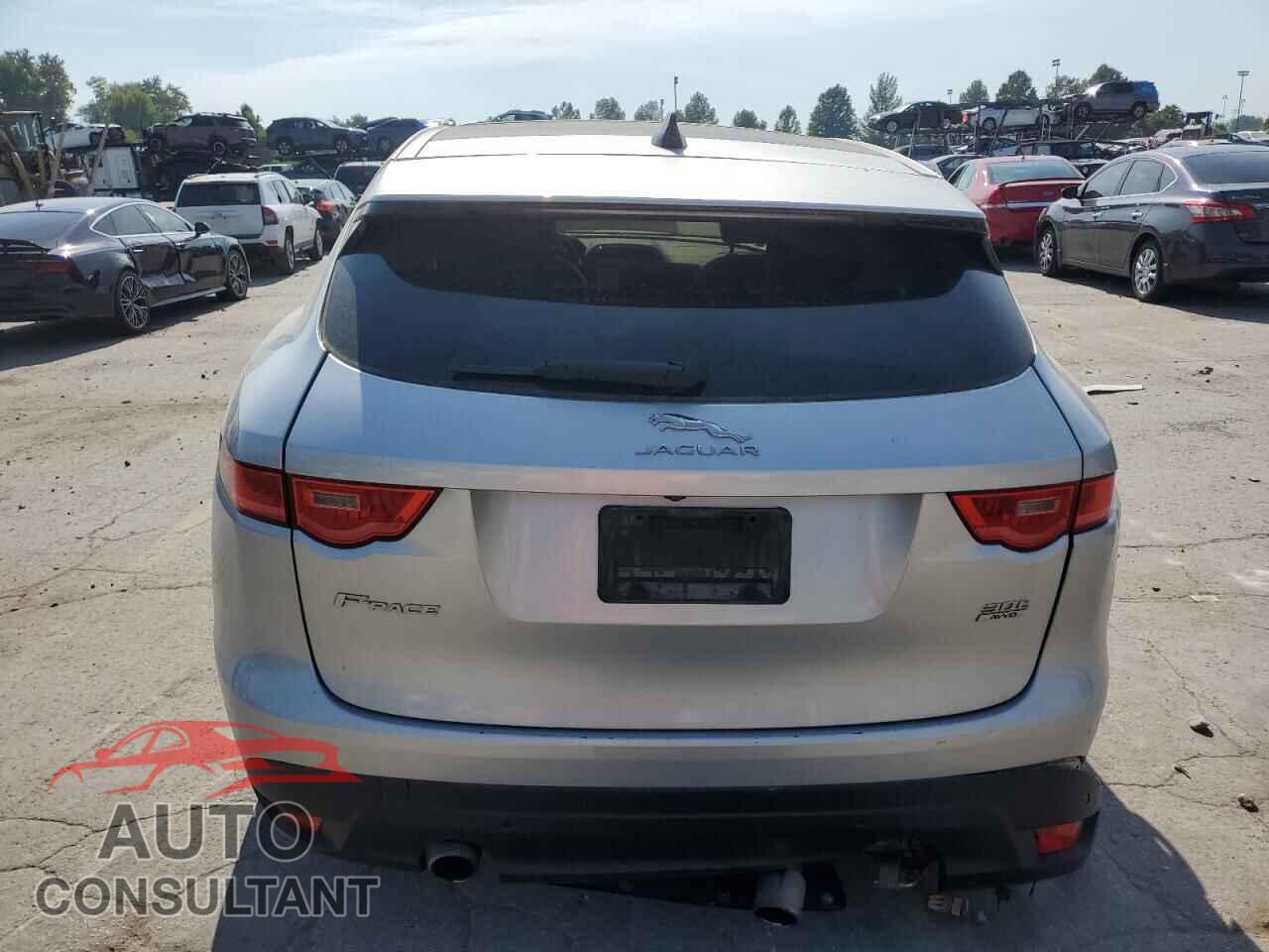 JAGUAR F-PACE 2020 - SADCK2GX2LA642924