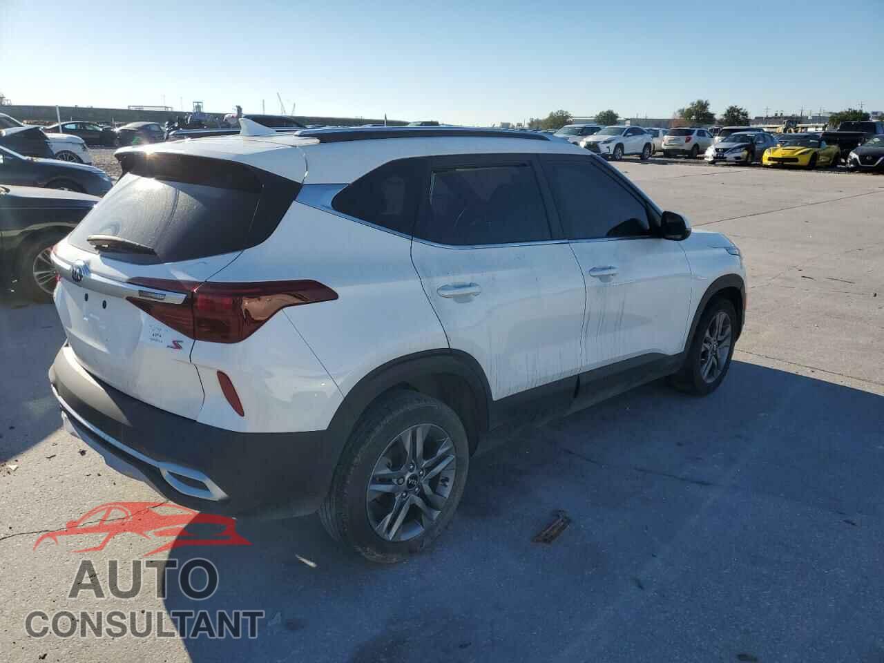 KIA SELTOS 2021 - KNDEU2AA3M7169326