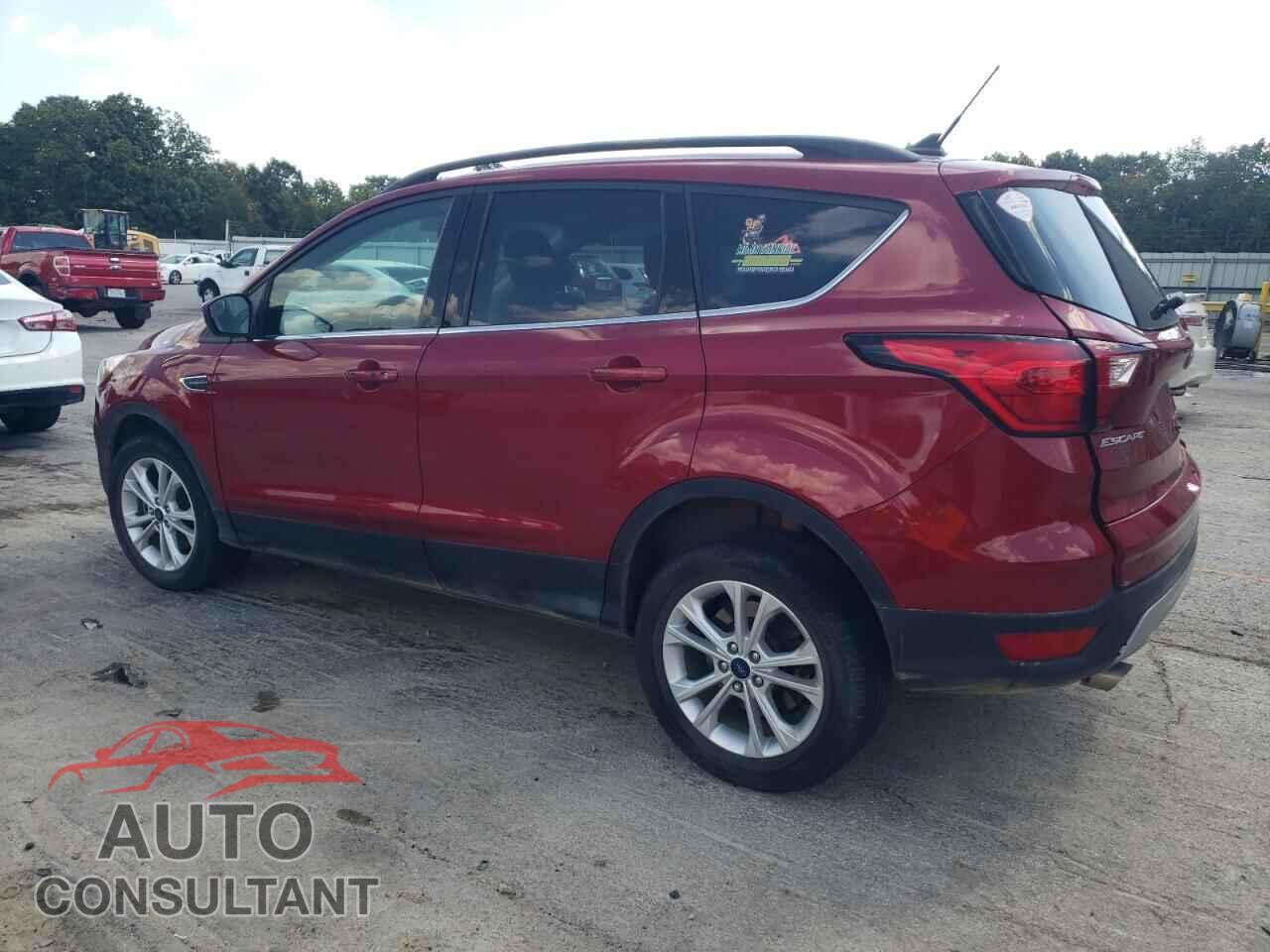 FORD ESCAPE 2019 - 1FMCU9HD5KUC23770