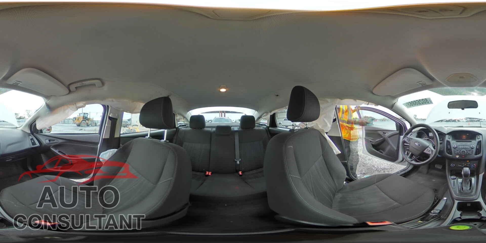 FORD FOCUS 2017 - 1FADP3E22HL228185