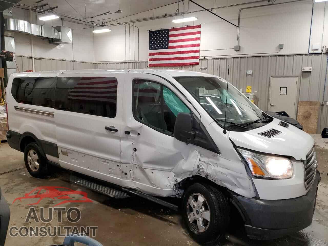 FORD TRANSIT 2017 - 1FBZX2YM4HKA41774