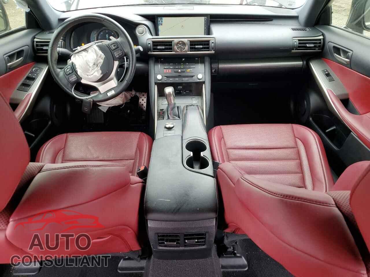 LEXUS IS 2017 - JTHBE1D25H5031169