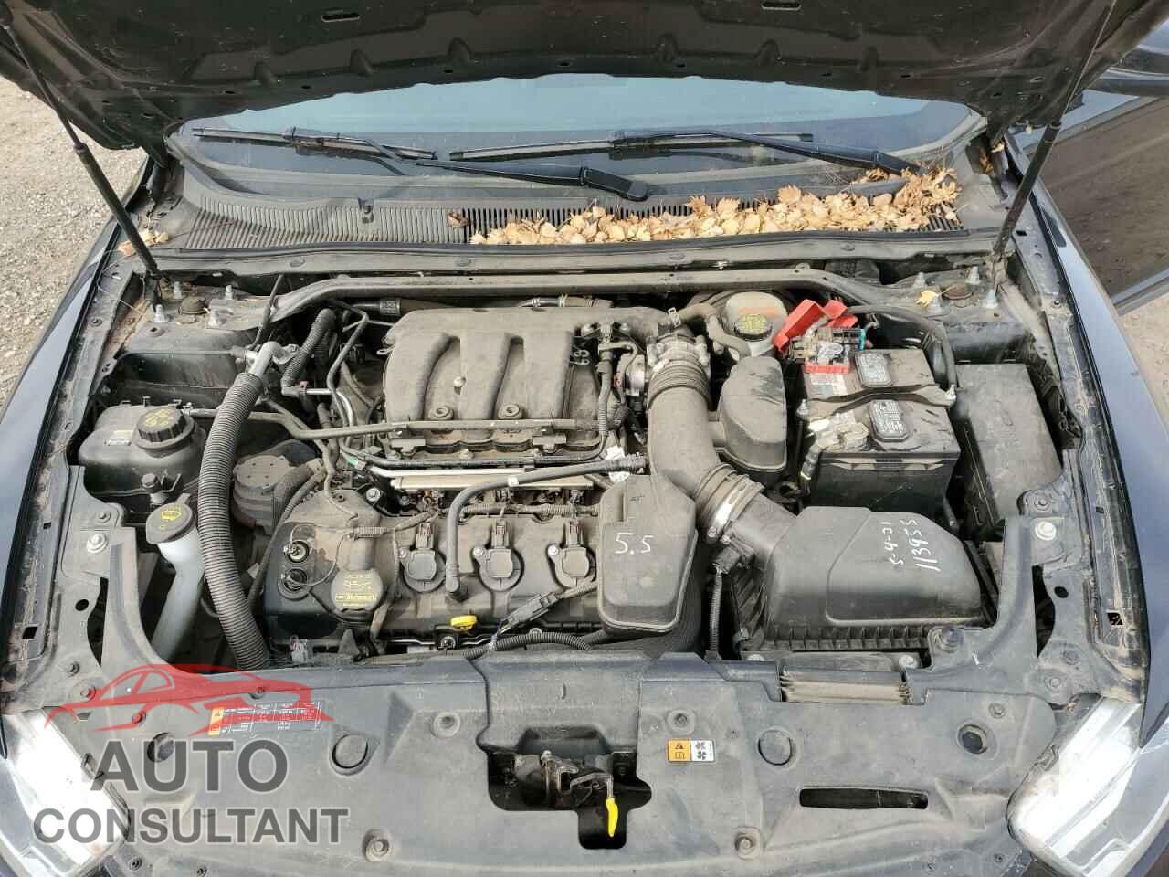 FORD TAURUS 2013 - 1FAHP2E85DG118749