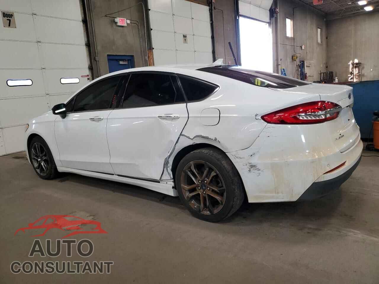 FORD FUSION 2020 - 3FA6P0CD6LR196508