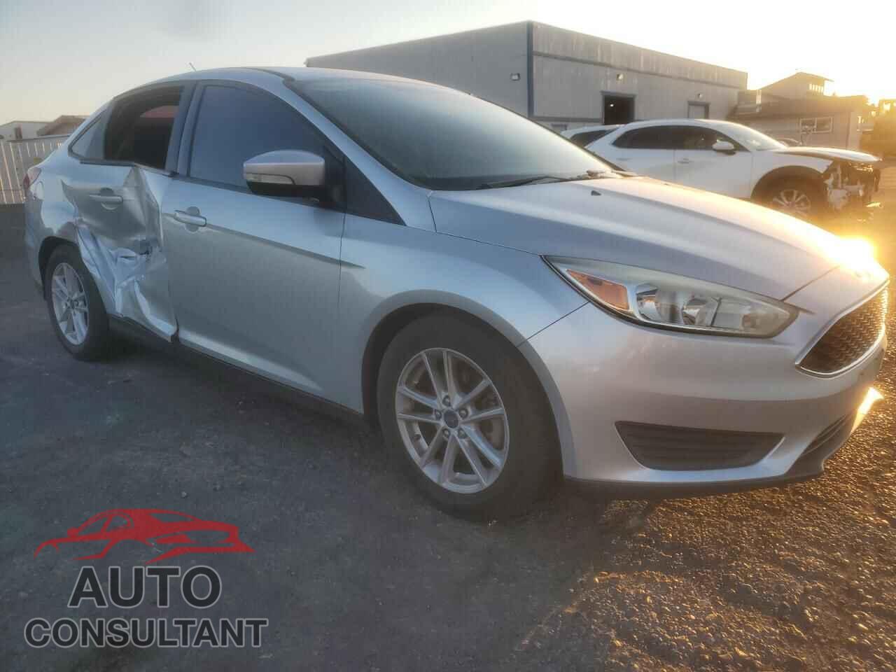 FORD FOCUS 2017 - 1FADP3F2XHL217711