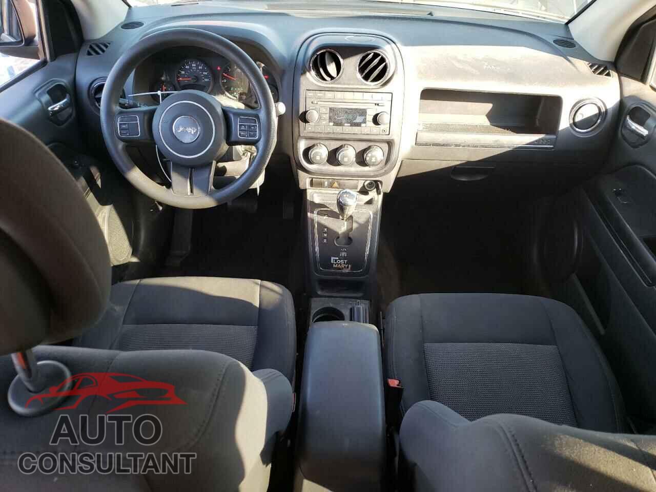 JEEP COMPASS 2013 - 1C4NJCBAXDD250709