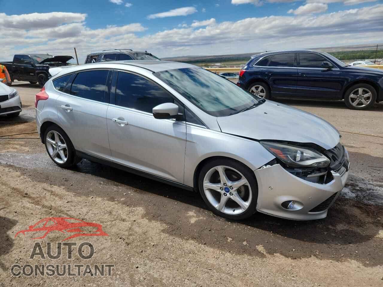 FORD FOCUS 2012 - 1FAHP3N29CL215847