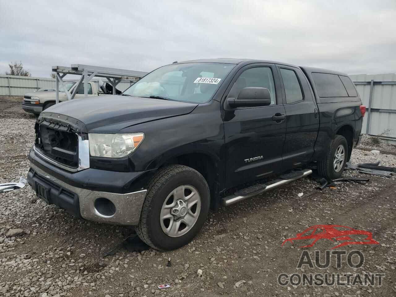 TOYOTA TUNDRA 2013 - 5TFUM5F19DX042148