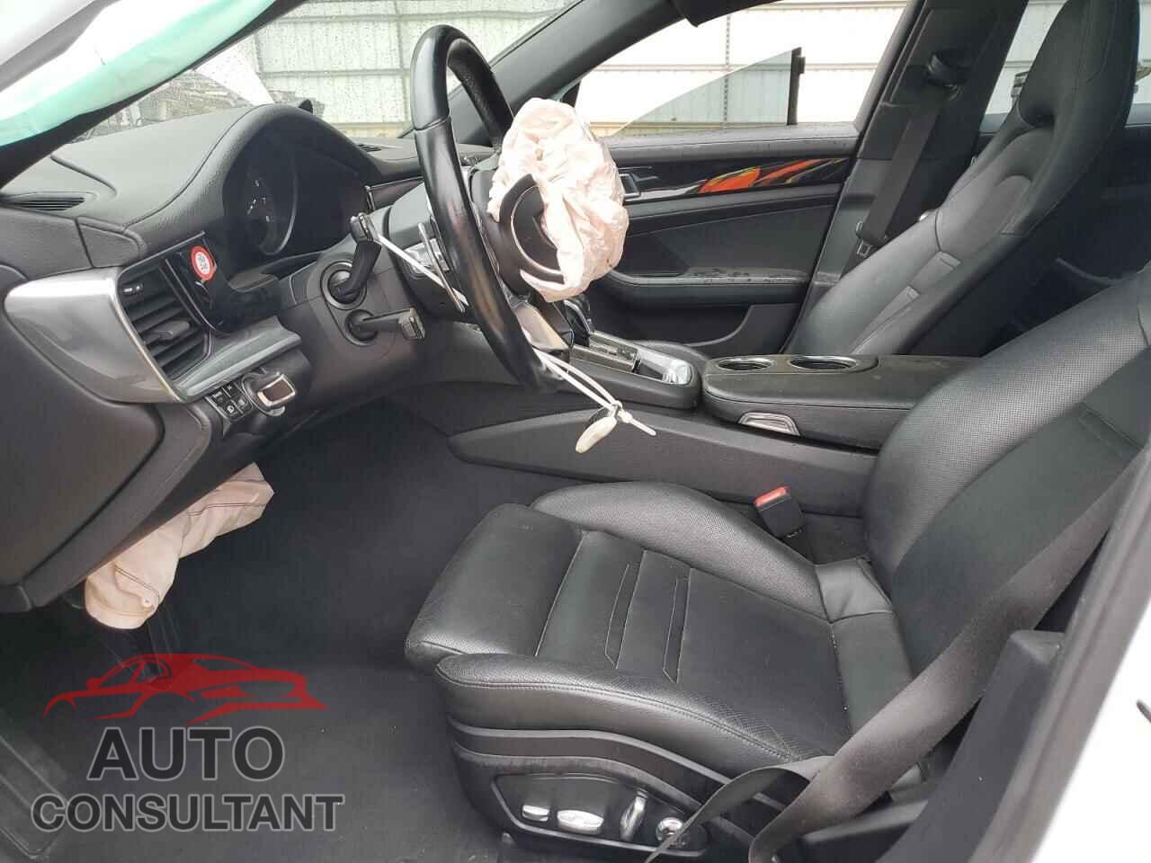 PORSCHE PANAMERA 2018 - WP0AA2A74JL110218
