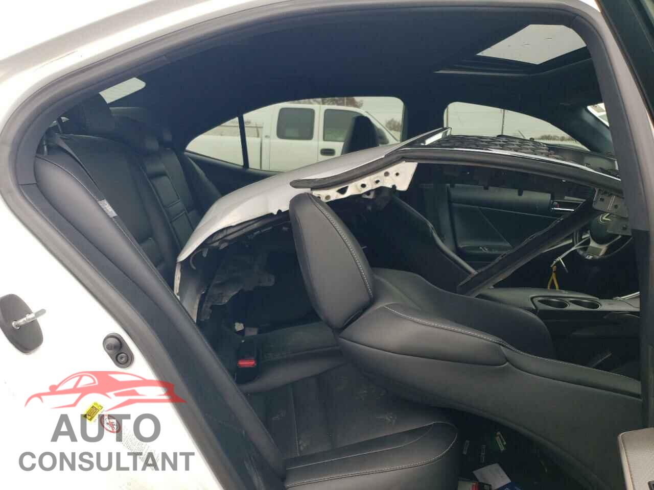 LEXUS IS 2015 - JTHCF1D24F5022493