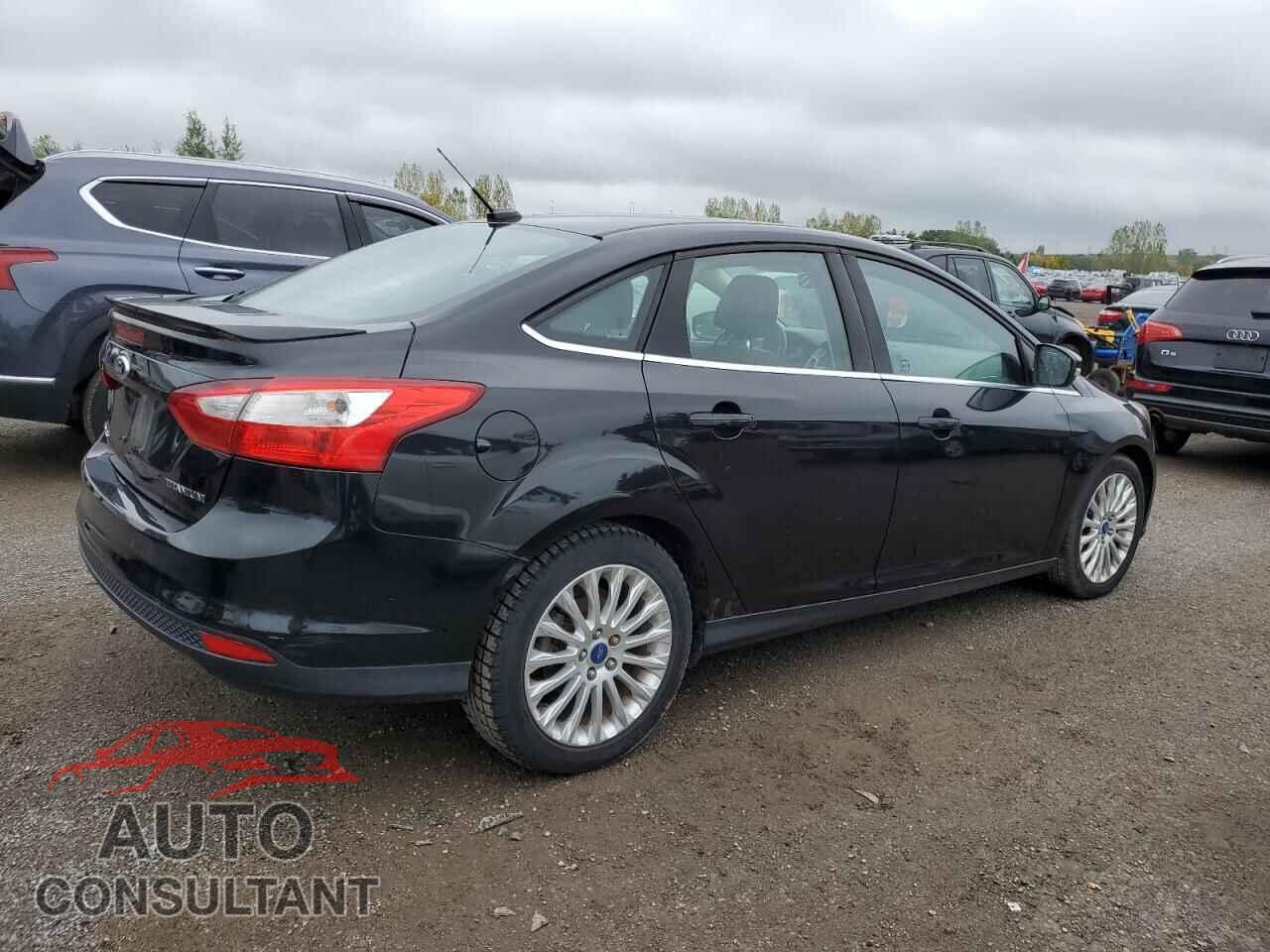 FORD FOCUS 2012 - 1FAHP3J20CL158265