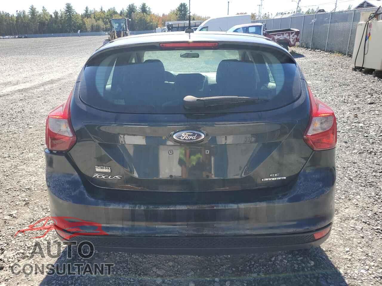 FORD FOCUS 2014 - 1FADP3K28EL100226