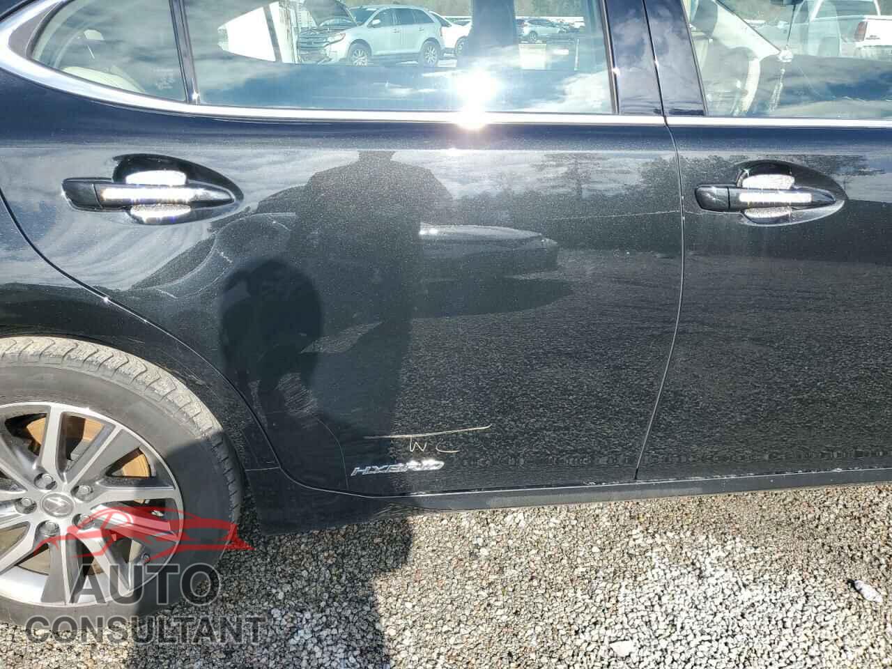 LEXUS ES300 2018 - JTHBW1GG5J2187773