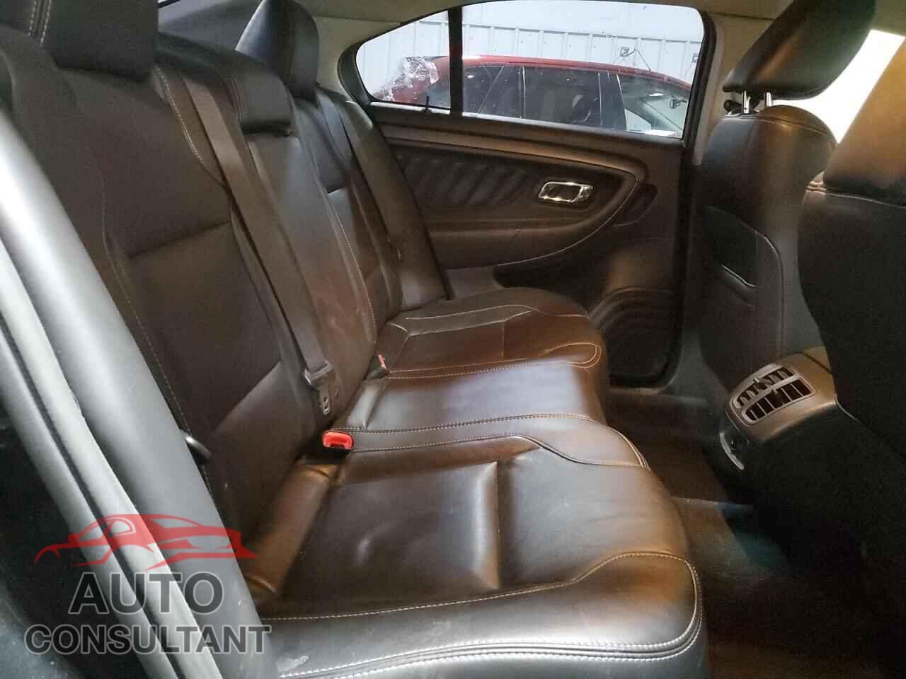 FORD TAURUS 2011 - 1FAHP2EW4BG100528