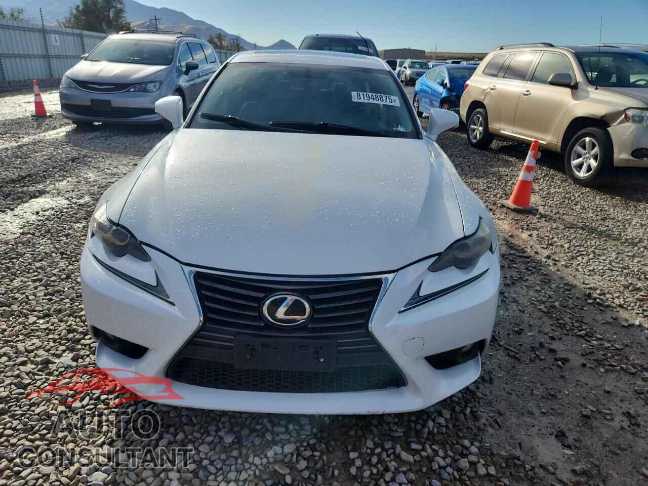 LEXUS IS 2014 - JTHBF1D25E5042262