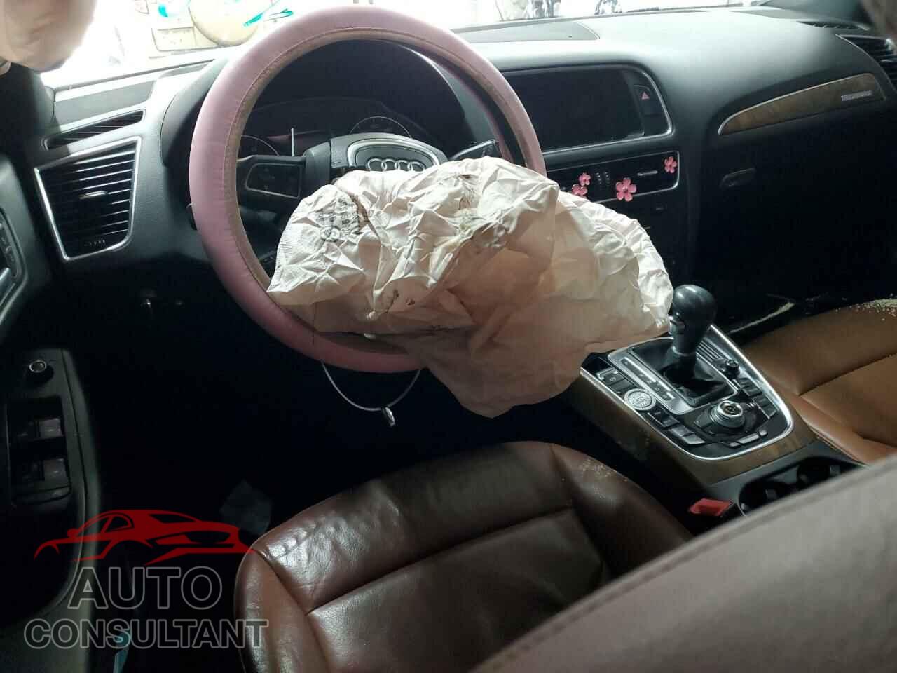 AUDI Q5 2012 - WA1DKAFP2CA080187