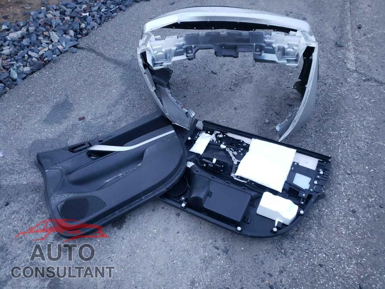 MITSUBISHI ECLIPSE 2024 - JA4ATVAA3RZ002666