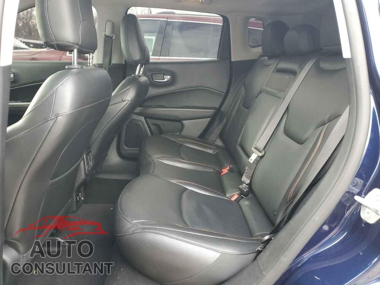 JEEP COMPASS 2019 - 3C4NJDCB3KT598744