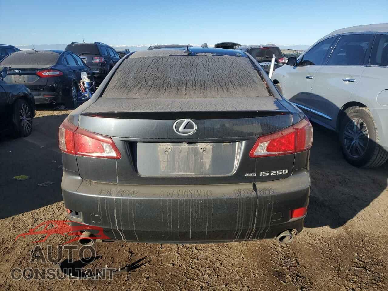 LEXUS IS 2011 - JTHCF5C24B5050409