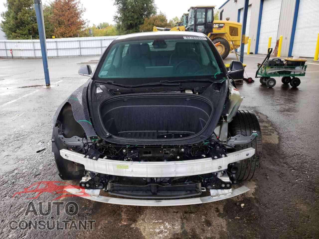 TESLA MODEL 3 2020 - 5YJ3E1EB5LF664136