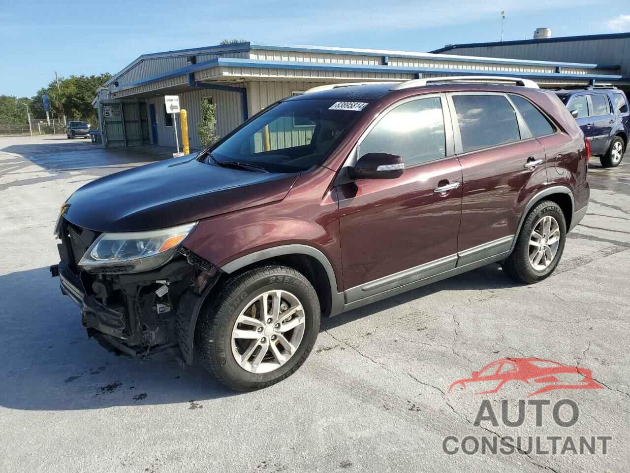 KIA SORENTO 2015 - 5XYKT4A65FG648608