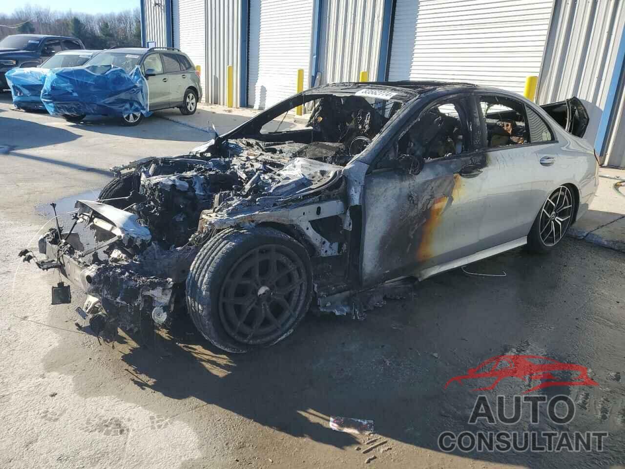 MERCEDES-BENZ E-CLASS 2021 - W1KZF8EBXMB000358