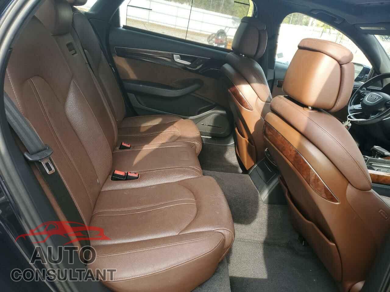 AUDI A8 2013 - WAURGAFD3DN004116