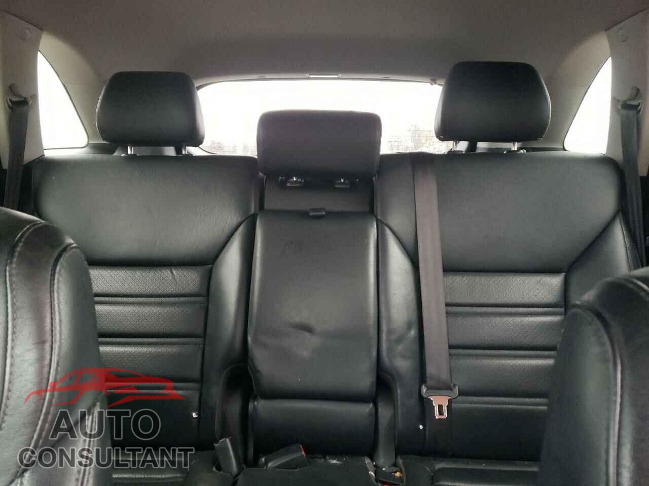 KIA SORENTO 2017 - 5XYPGDA33HG326567