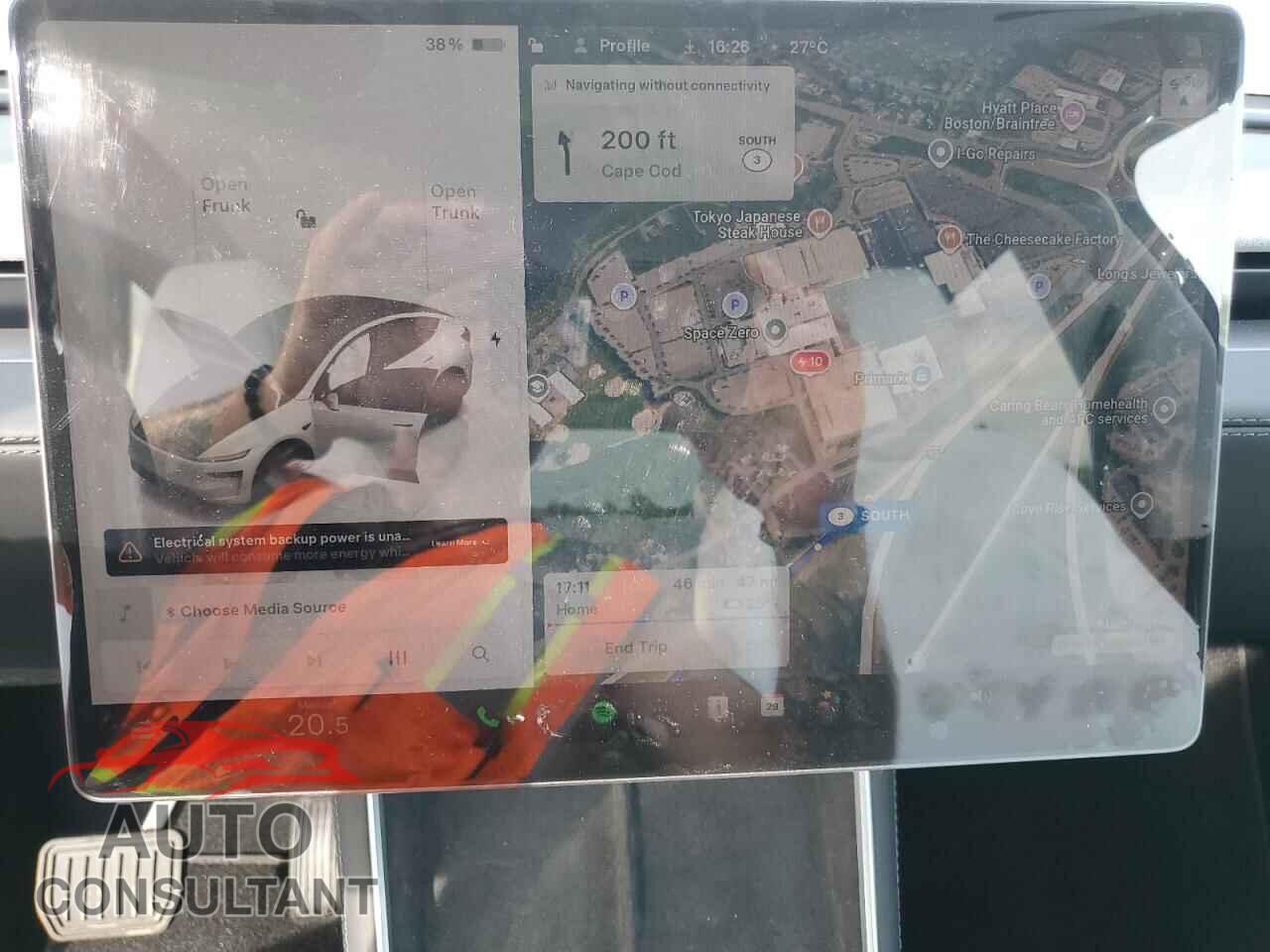 TESLA MODEL Y 2026 - 7SAYGDEE5TF410036