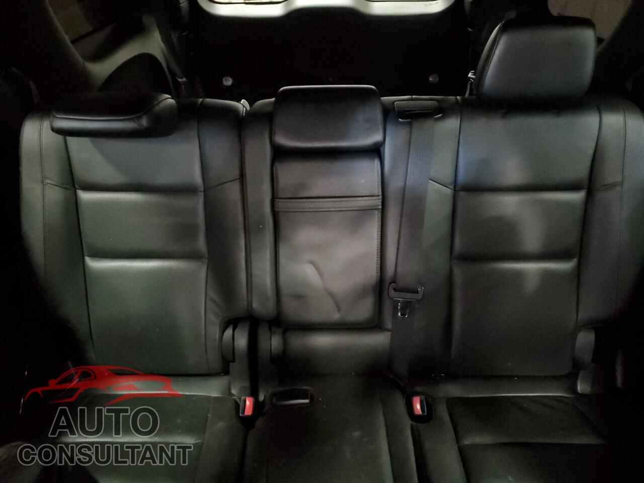 DODGE DURANGO 2018 - 1C4SDJCT3JC210181