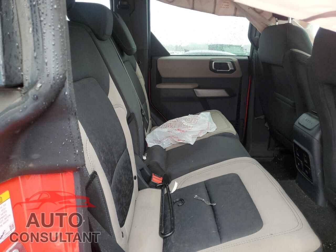 FORD BRONCO 2023 - 1FMEE5DPXPLA90449